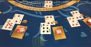 bangsawan Poker Indonesia live table showing community cards and player positions
