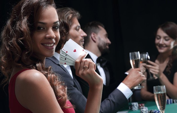 Red Tiger live table interface on bangsawan showing dealer stream and betting options